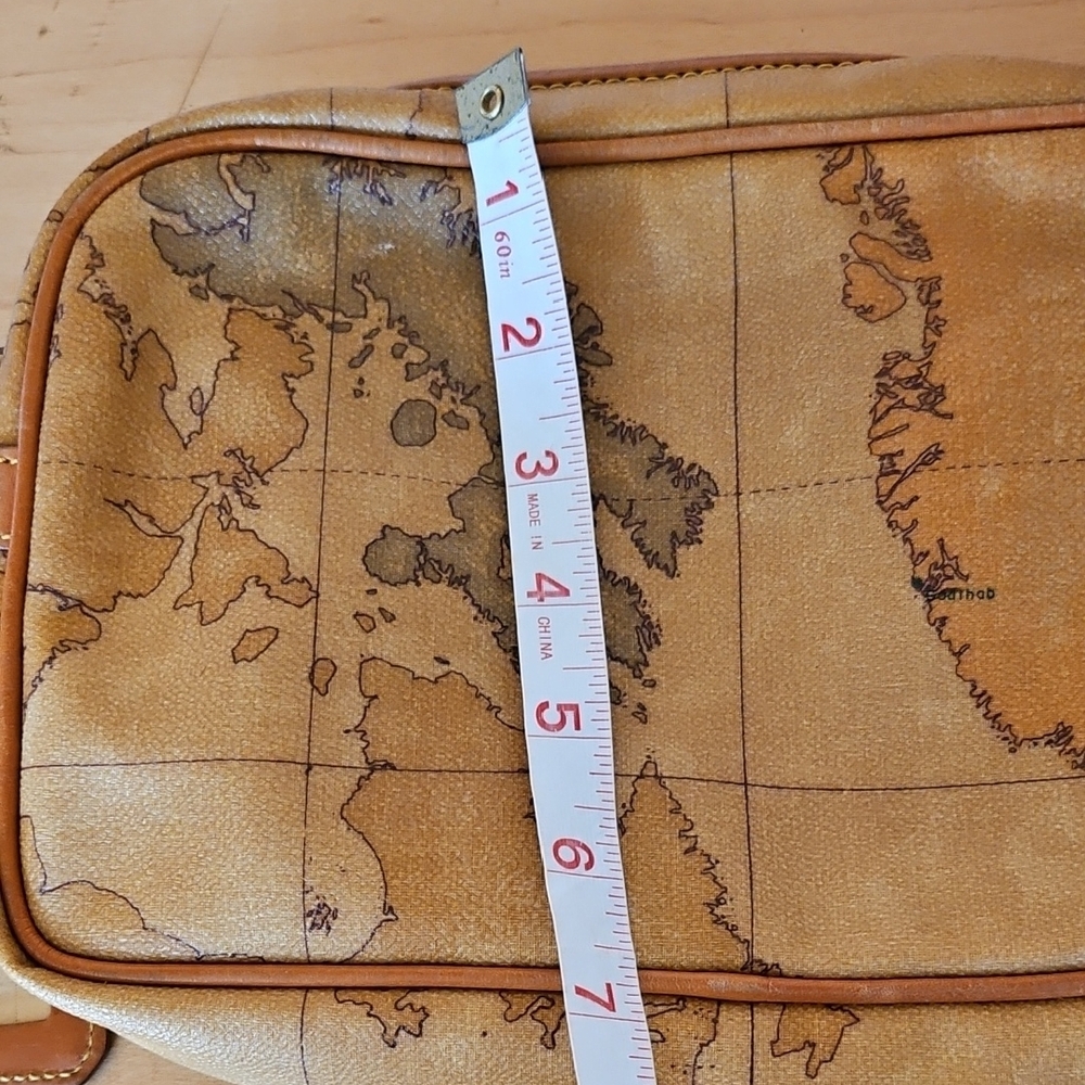 Vintage Map Design Tan Messenger Bag - Picture 6 of 8